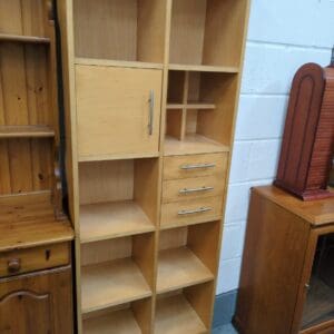 Square shelving organiser