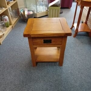 Oak Effect Bedside Table with Drawer