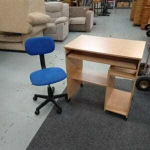 Office desk and chair