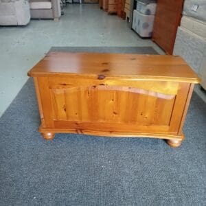 Pine Storage Trunk