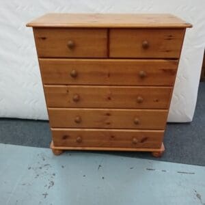 Small Pine Chest of Drawer